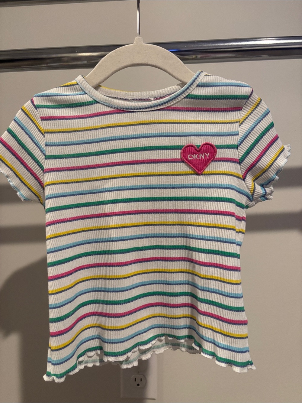 Dkny White Ribbed Tee with Pink Heart Patch and Multicolor Stripes